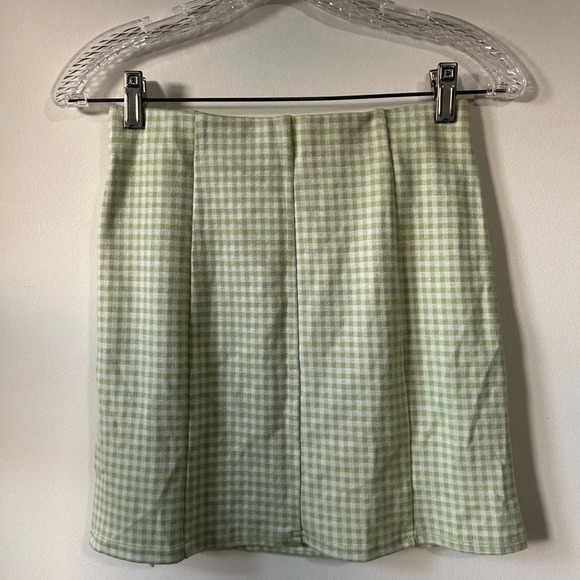 BaeVely Green & White Checkered  Mini Skirt - Picture 3 of 5